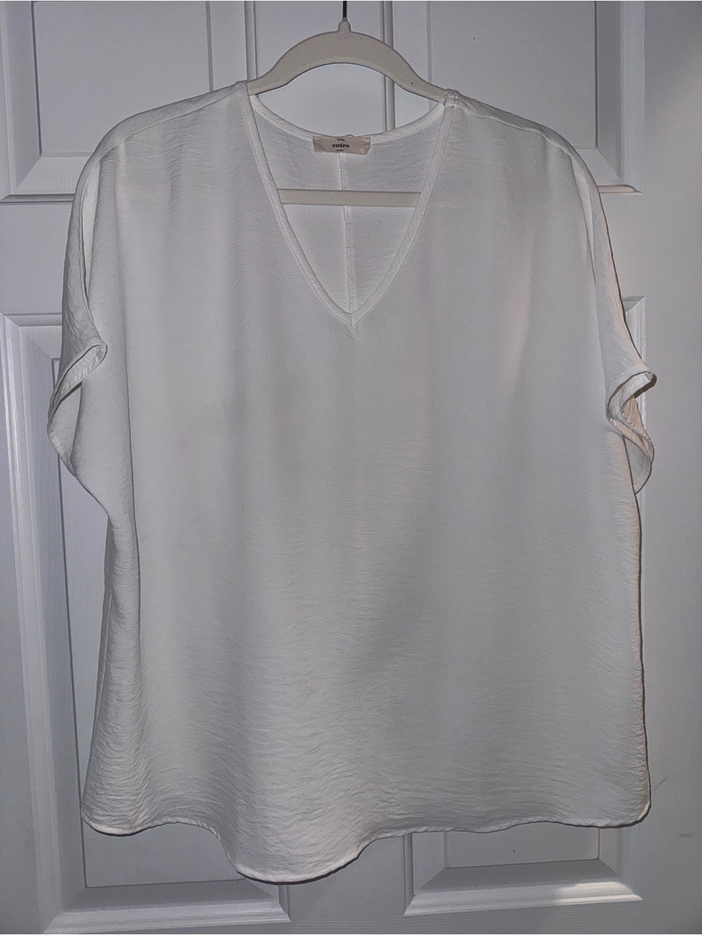 Umgee White V-Neck Short Sleeve Tunic
